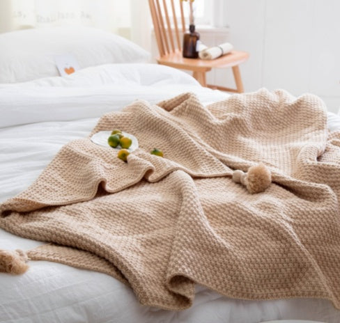 Plaid tricot nordique à pompons – Beige